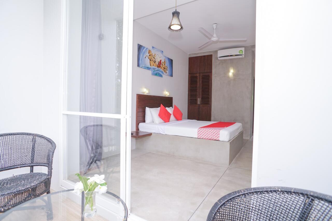 Chariot Lodge Hikkaduwa Exterior photo