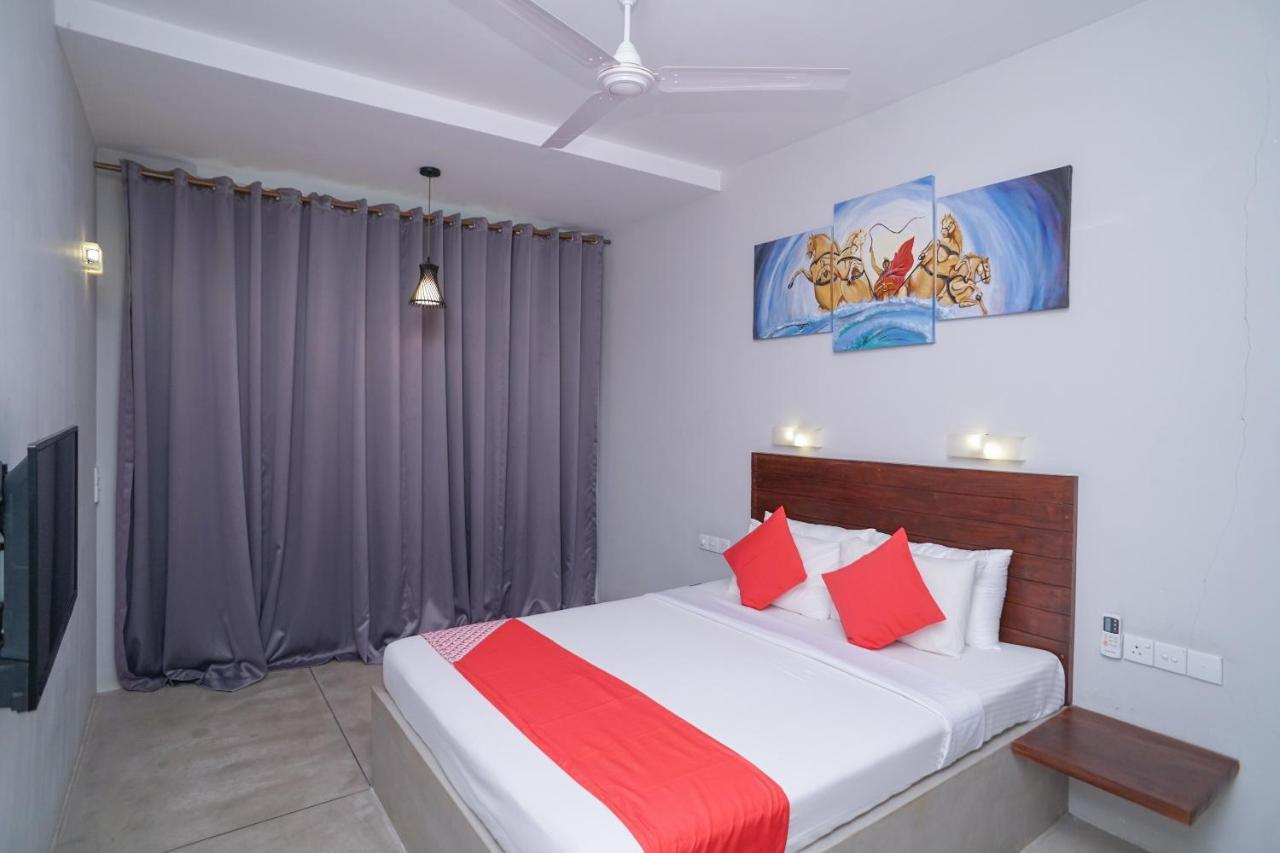 Chariot Lodge Hikkaduwa Exterior photo